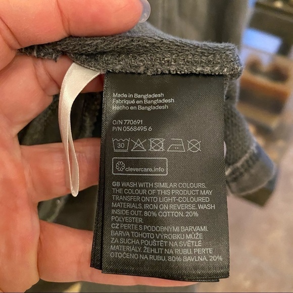 H&M Girls Animal Tokyo Pets Graphic Gray Dress Size 6-8 Yrs - Picture 5 of 7